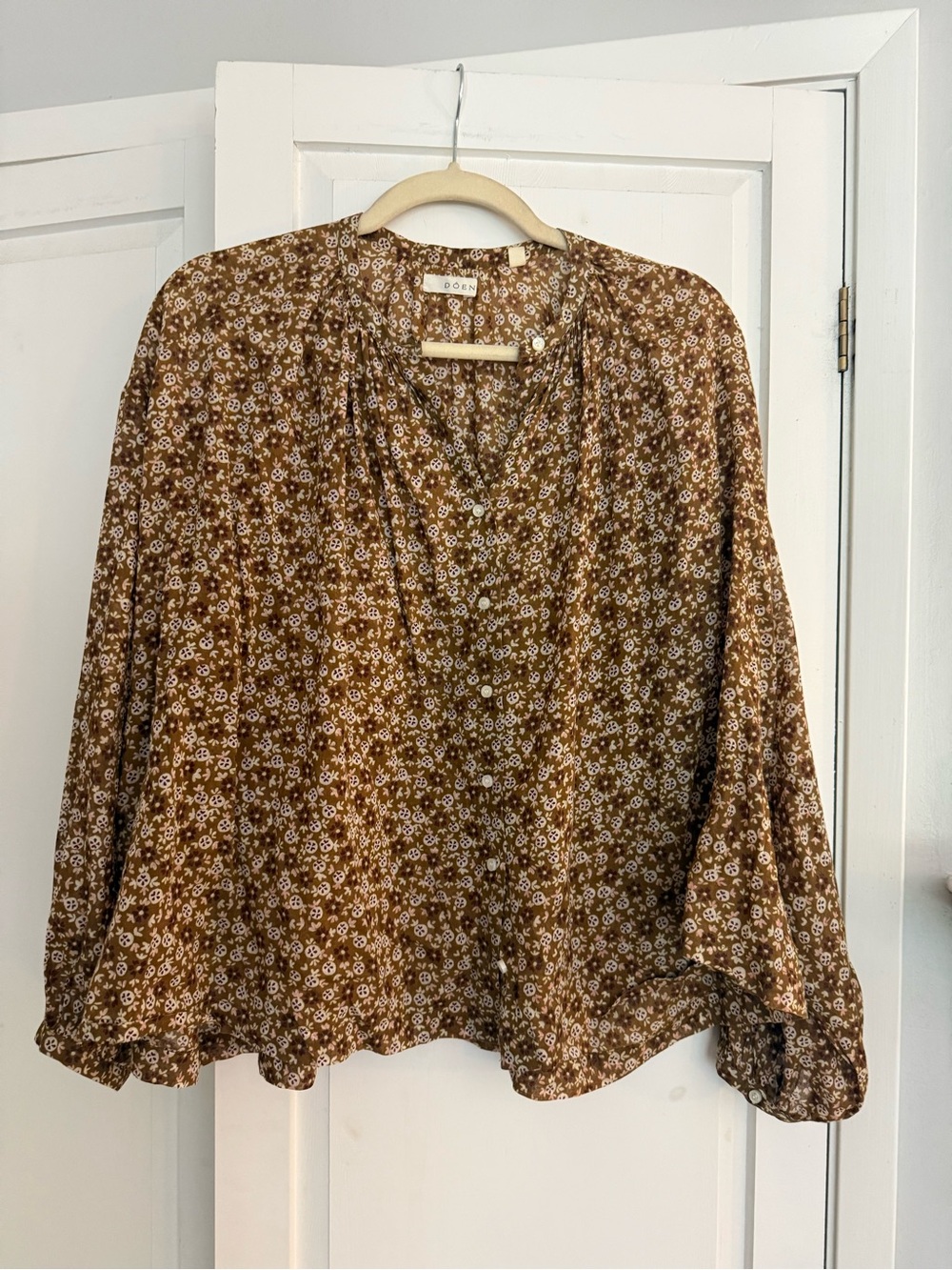 Doen Brown Floral V-Neck Peasant Blouse